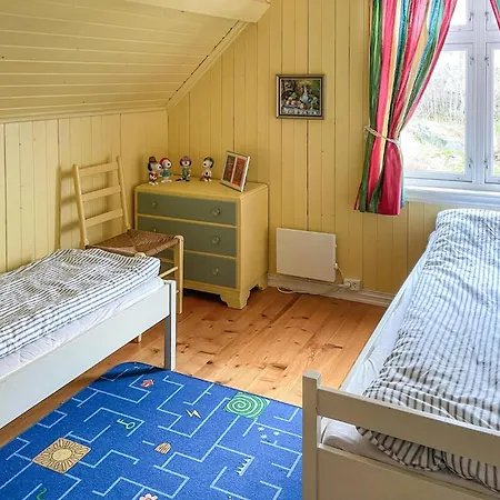 Kvednadalen Feriehus *